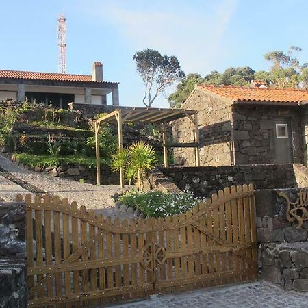 Villa 4 Seasons Sao Roque do Pico Bagian luar foto
